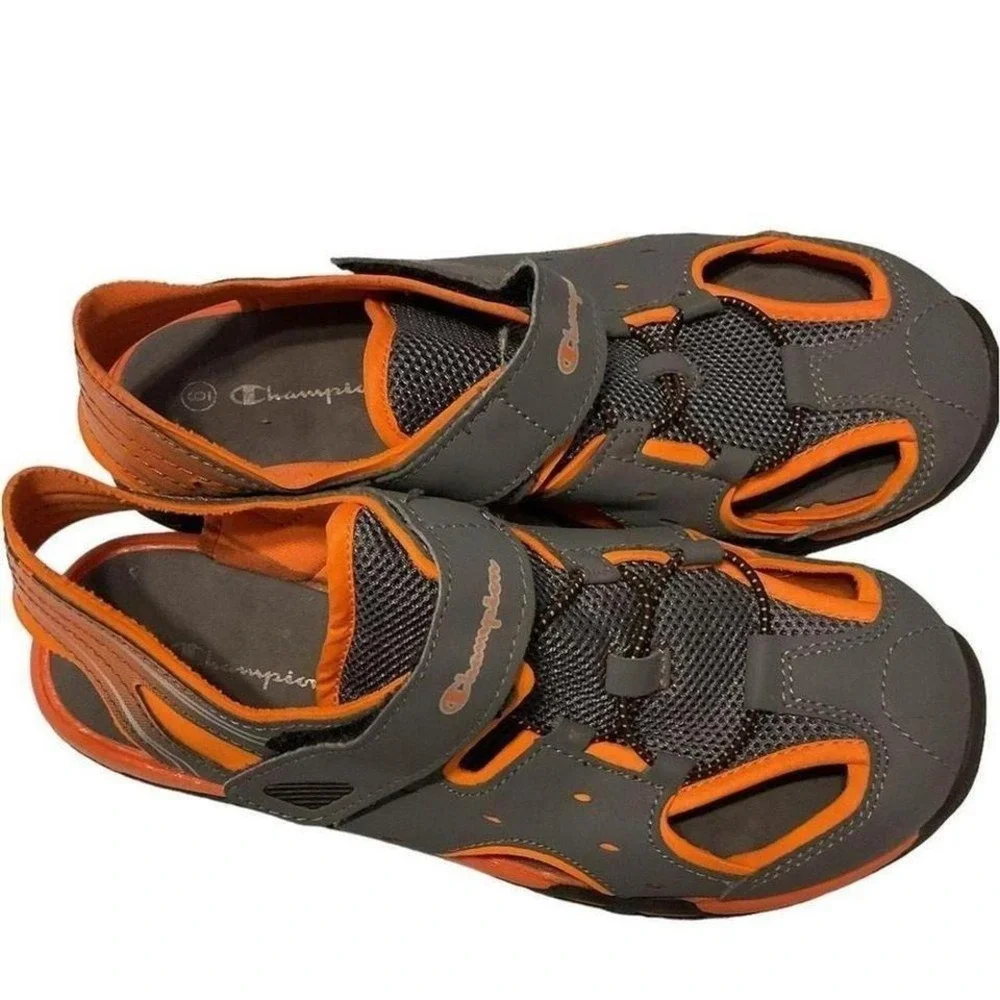 Champion sandals‎ size 6